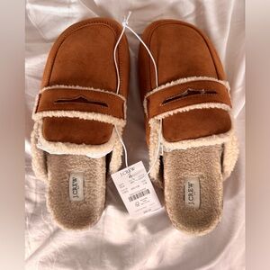 NWT J Crew Shearling Lined Clogs